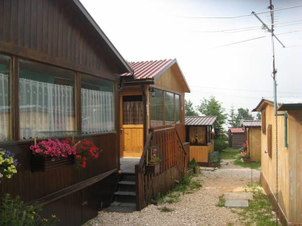 Campeggio Branchetto Hotel Bosco Chiesanuova Exterior photo