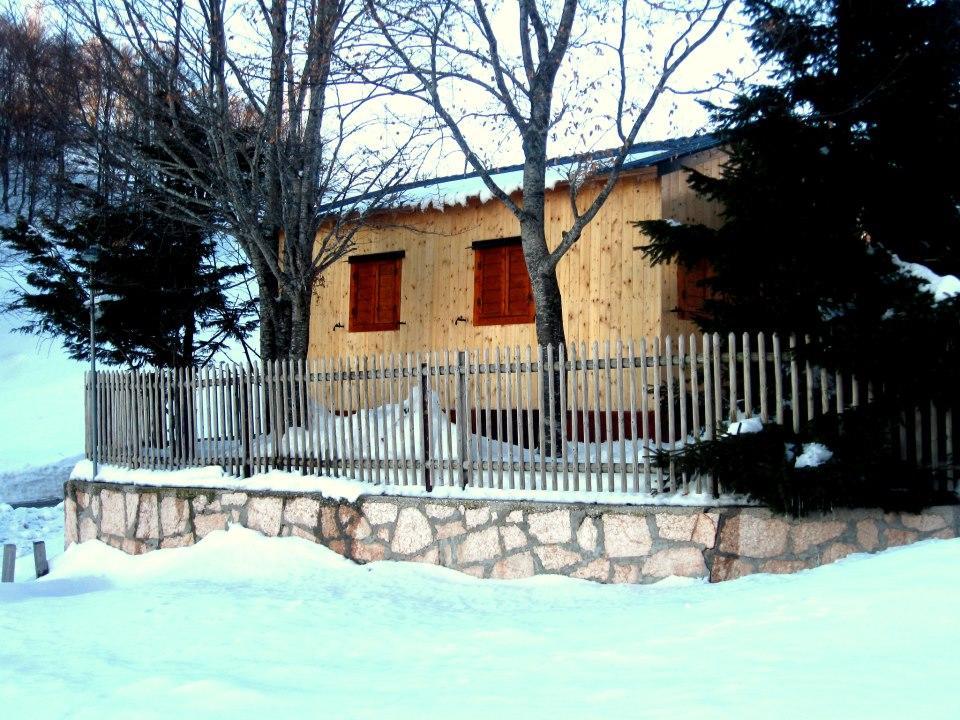 Campeggio Branchetto Hotel Bosco Chiesanuova Exterior photo