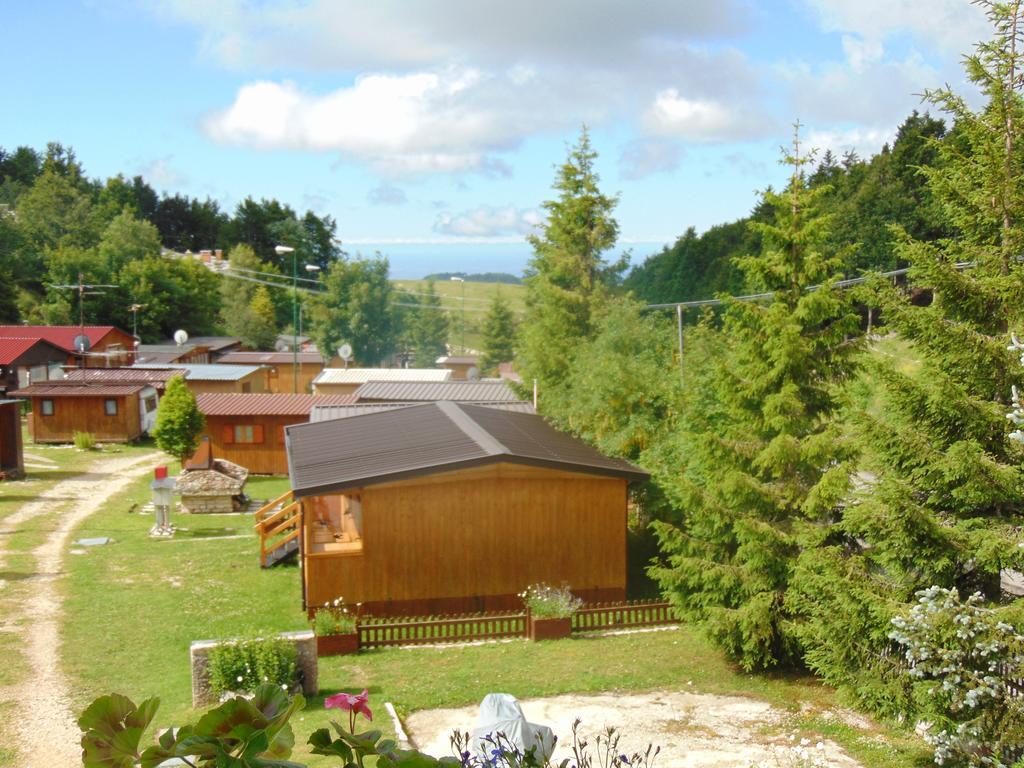 Campeggio Branchetto Hotel Bosco Chiesanuova Exterior photo